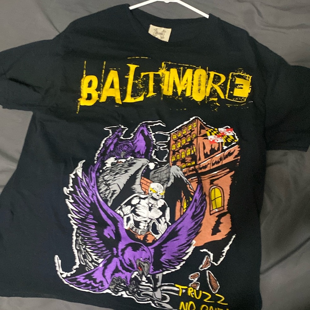 Brand X Baltimore. Graphic tee that’s comfortable